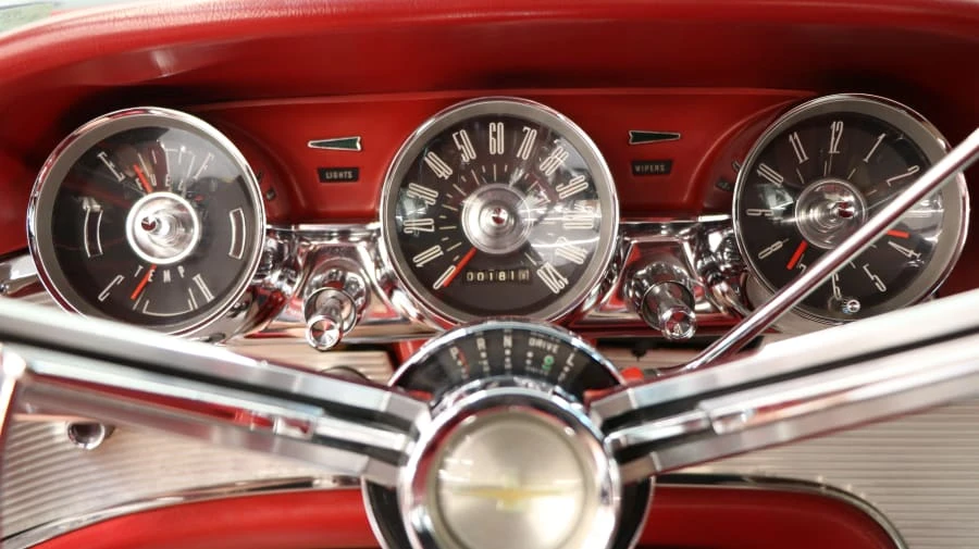 1962 Ford Thunderbird 3rd Gen - Image 30 of 31