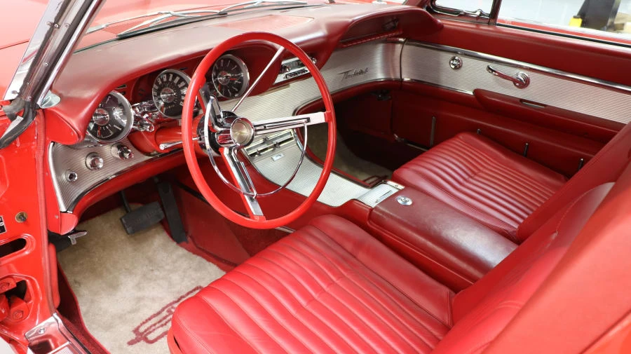 1962 Ford Thunderbird 3rd Gen - Image 14 of 31
