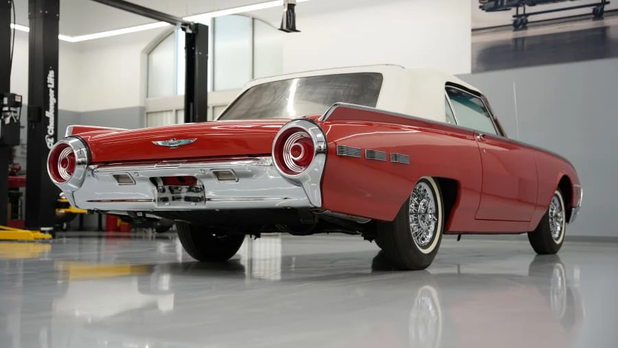 1962 Ford Thunderbird 3rd Gen - Image 9 of 31