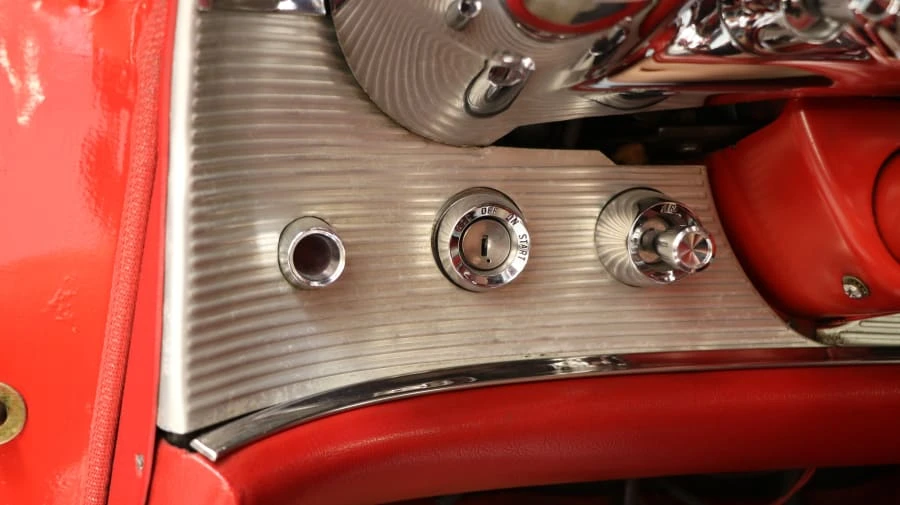 1962 Ford Thunderbird 3rd Gen - Image 18 of 31