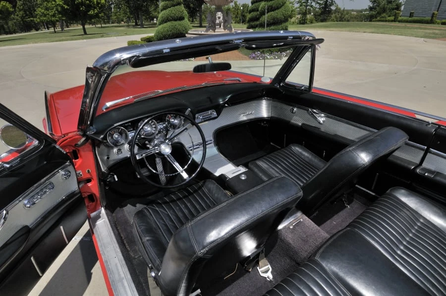 1962 Ford Thunderbird 3rd Gen - Image 4 of 9