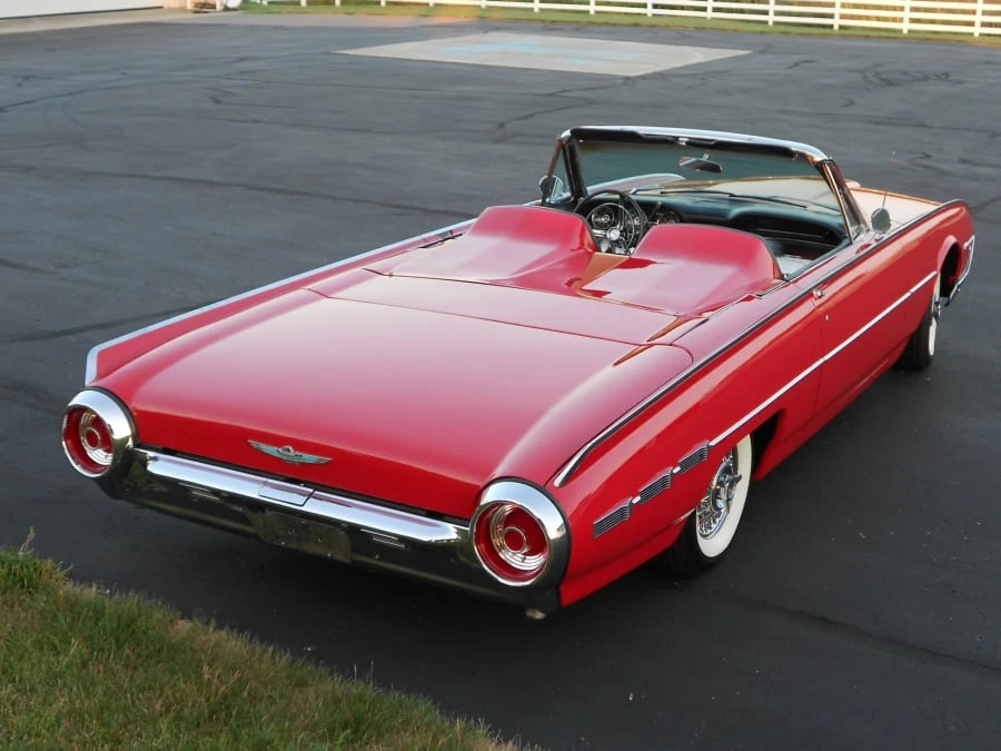 1962 Ford Thunderbird 3rd Gen - Image 7 of 8