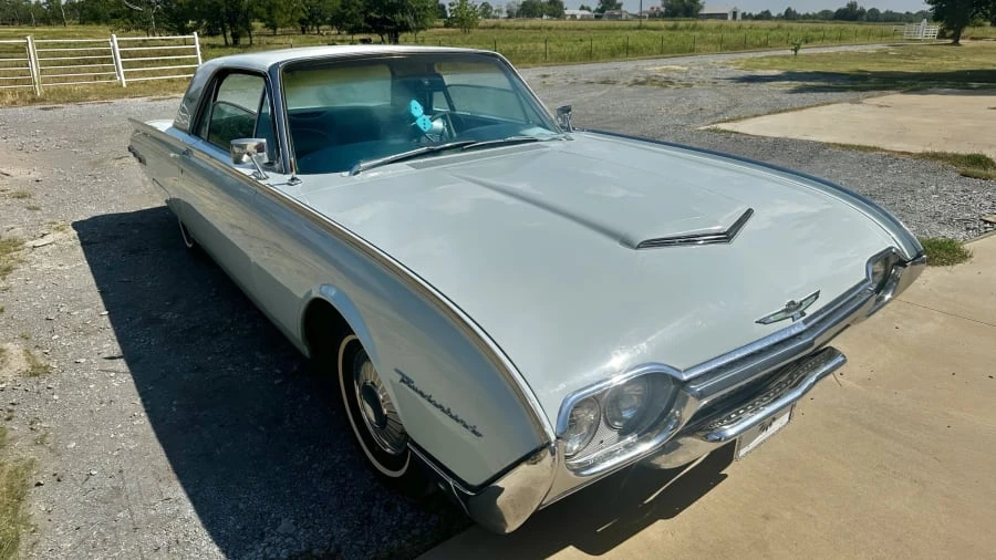 1962 Ford Thunderbird 3rd Gen - Image 4 of 13
