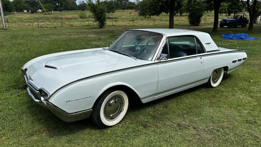 1962 Ford Thunderbird 3rd Gen - Image 2 of 13