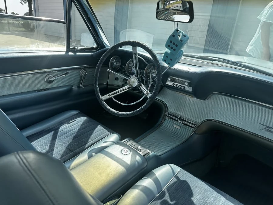 1962 Ford Thunderbird 3rd Gen - Image 12 of 13