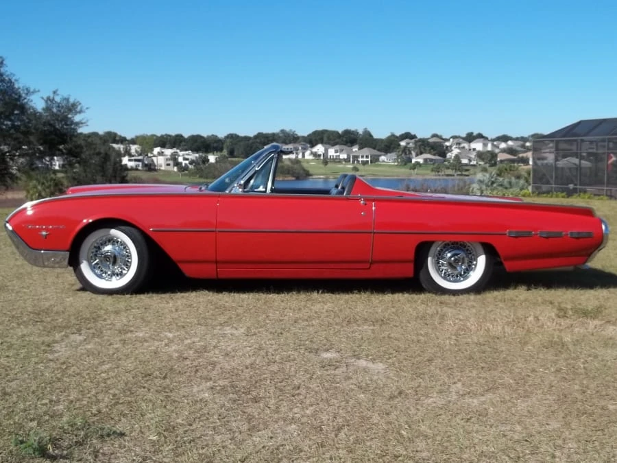 1962 Ford Thunderbird 3rd Gen - Image 2 of 6