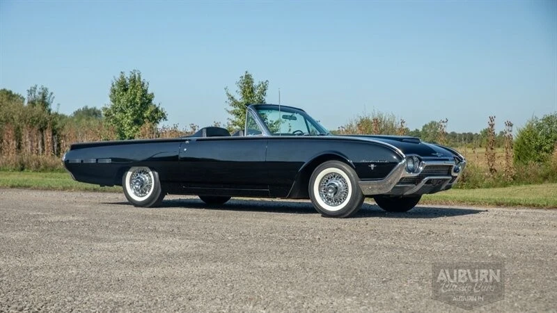 1962 Ford Thunderbird 3rd Gen - Image 7 of 21