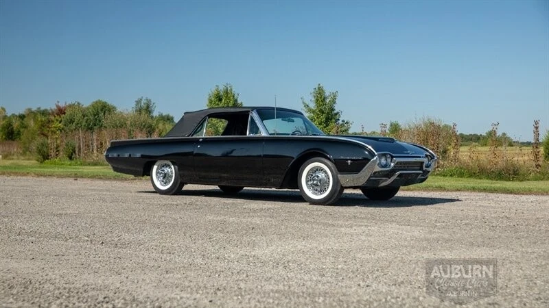 1962 Ford Thunderbird 3rd Gen - Image 14 of 21