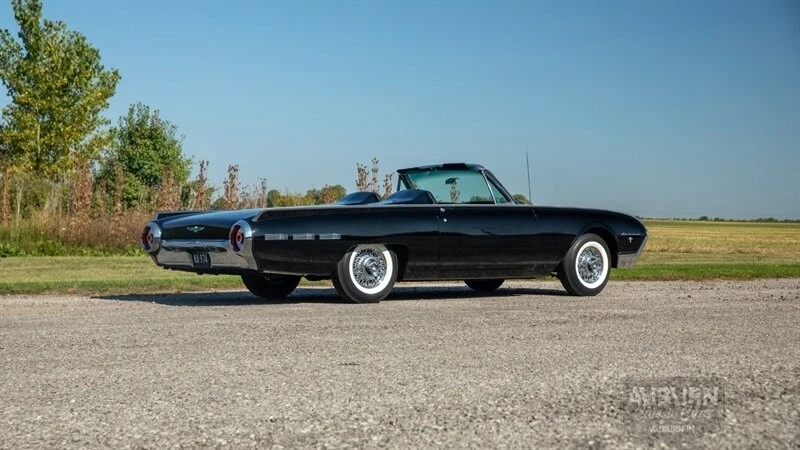 1962 Ford Thunderbird 3rd Gen - Image 5 of 21