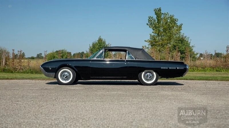 1962 Ford Thunderbird 3rd Gen - Image 10 of 21