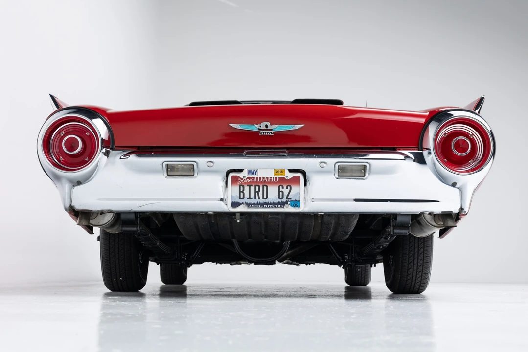 1962 Ford Thunderbird 3rd Gen - Image 19 of 31