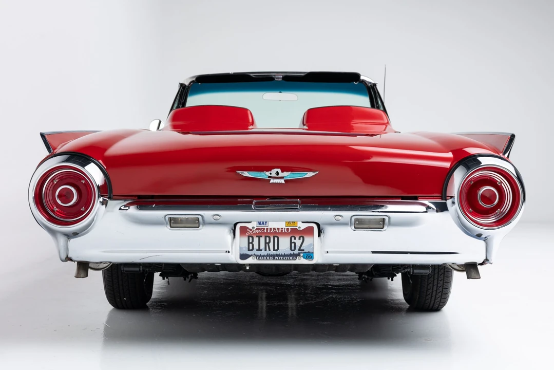 1962 Ford Thunderbird 3rd Gen - Image 18 of 31
