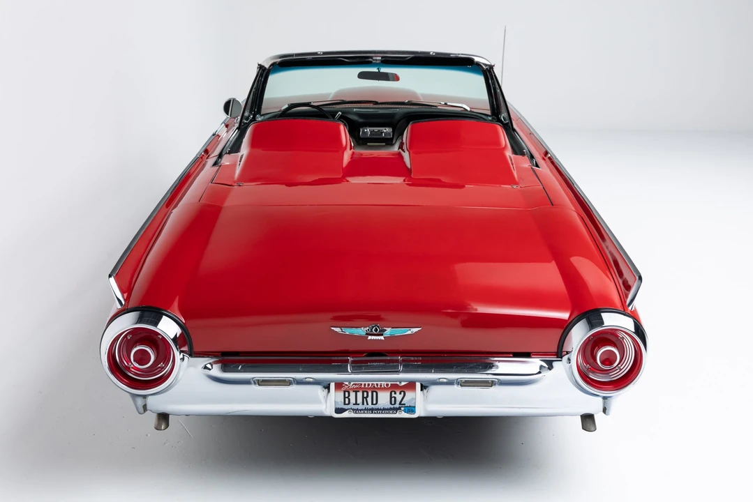 1962 Ford Thunderbird 3rd Gen - Image 17 of 31