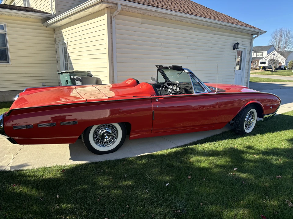 1962 Ford Thunderbird 3rd Gen - Image 18 of 31