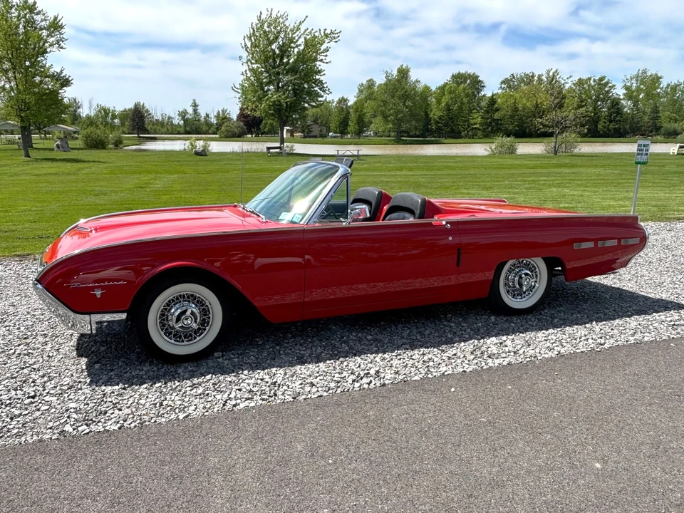 1962 Ford Thunderbird 3rd Gen - Image 8 of 31