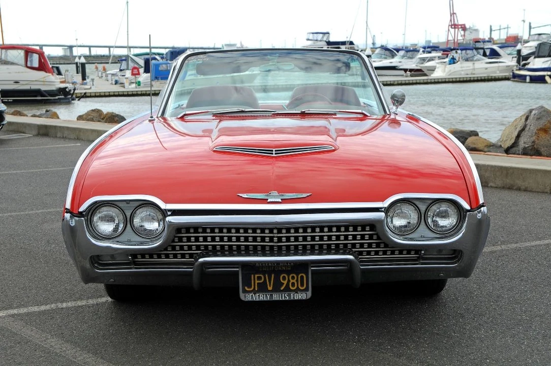 1962 Ford Thunderbird 3rd Gen - Image 9 of 11