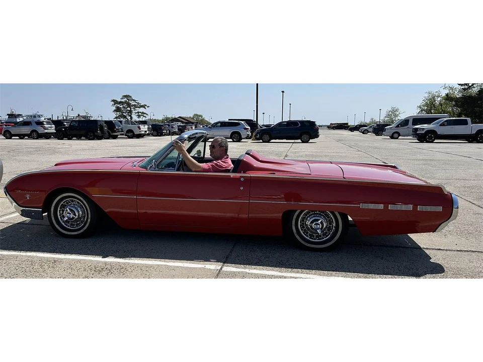 1962 Ford Thunderbird 3rd Gen - Image 5 of 5