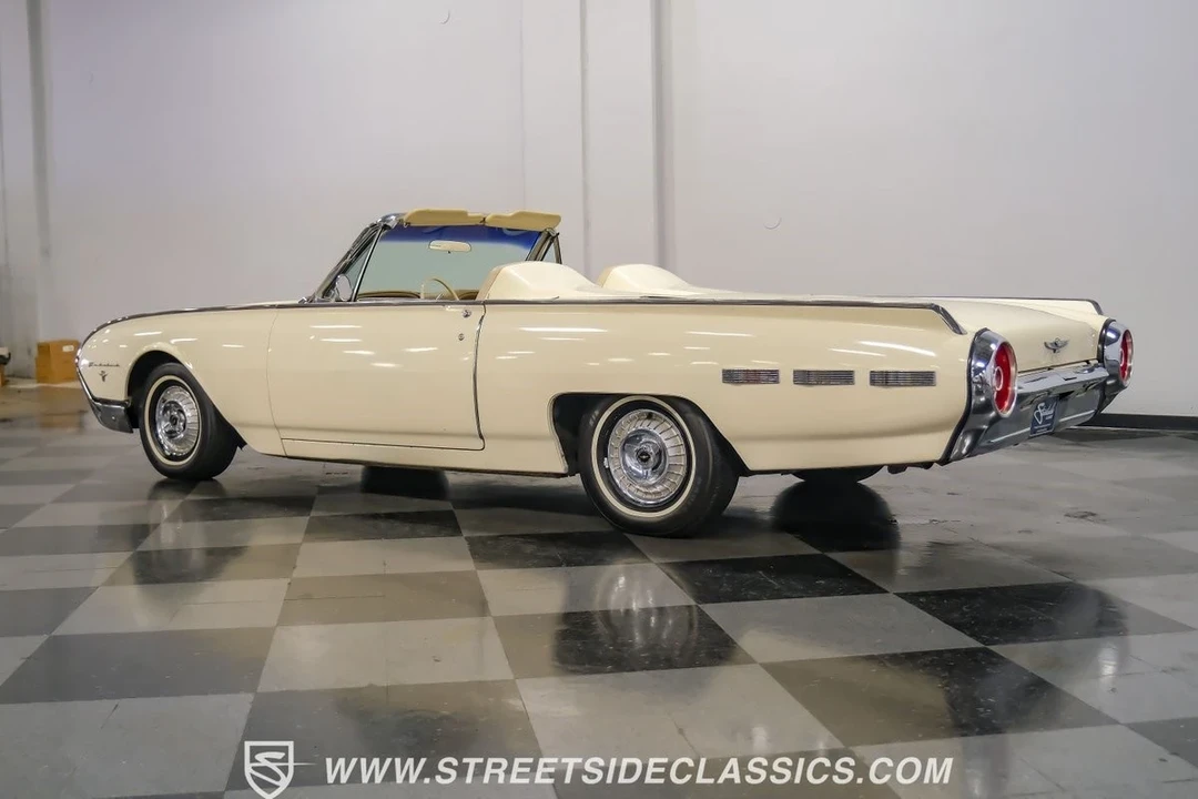 1962 Ford Thunderbird 3rd Gen - Image 8 of 21
