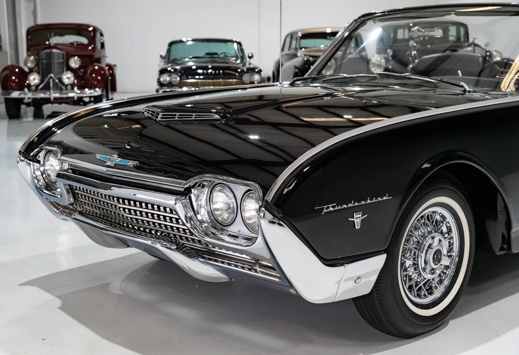 1962 Ford Thunderbird 3rd Gen - Image 12 of 21