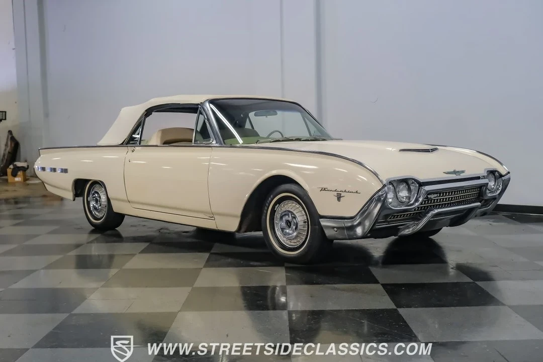 1962 Ford Thunderbird 3rd Gen - Image 16 of 21