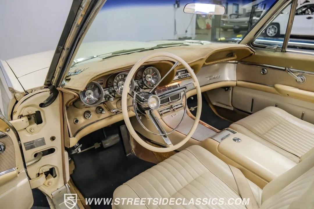 1962 Ford Thunderbird 3rd Gen - Image 5 of 21