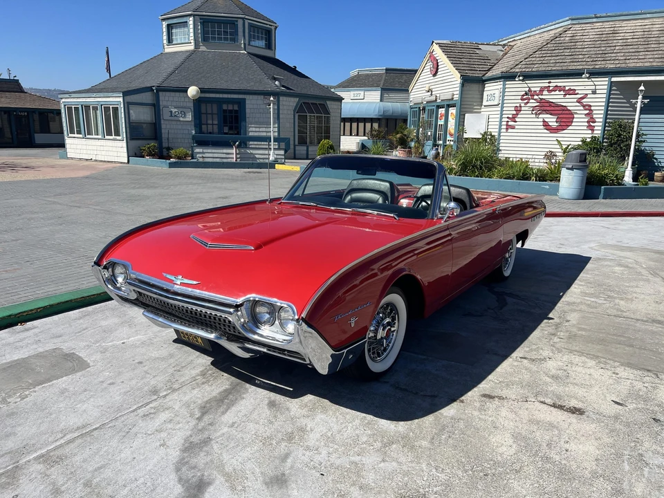 1962 Ford Thunderbird 3rd Gen - Image 2 of 31