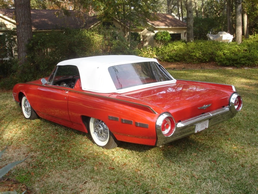 1962 Ford Thunderbird 3rd Gen - Image 4 of 5