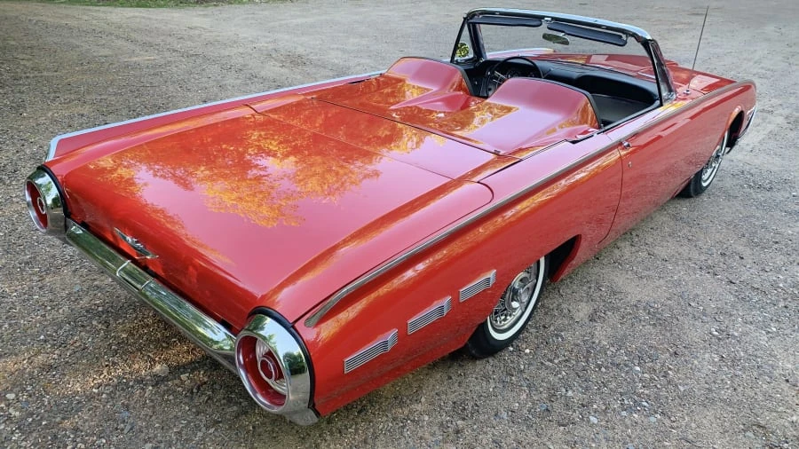 1962 Ford Thunderbird 3rd Gen - Image 4 of 24