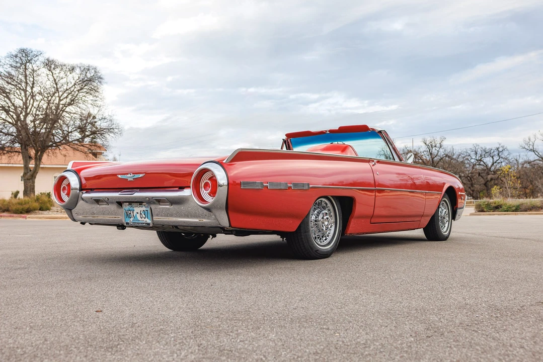 1962 Ford Thunderbird 3rd Gen - Image 16 of 31