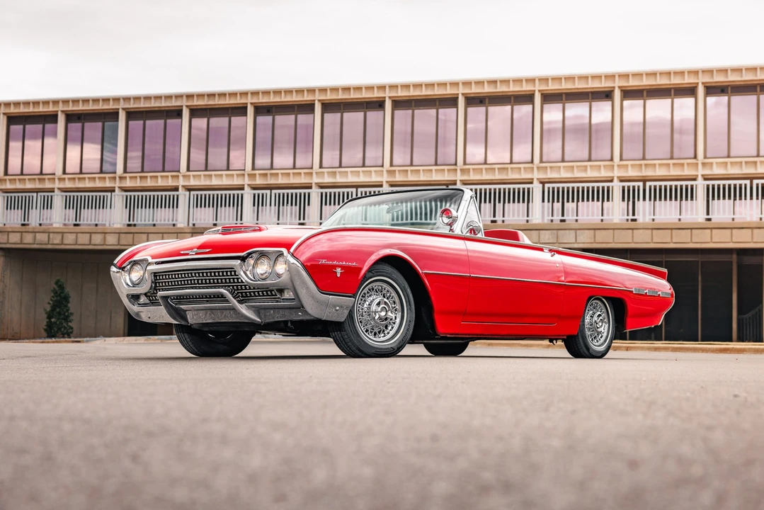 1962 Ford Thunderbird 3rd Gen - Image 4 of 31