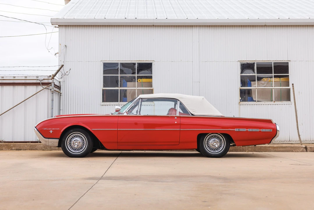 1962 Ford Thunderbird 3rd Gen - Image 23 of 31