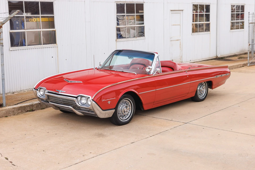 1962 Ford Thunderbird 3rd Gen - Image 6 of 31