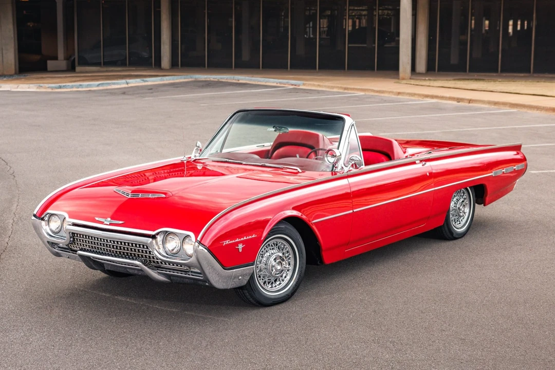 1962 Ford Thunderbird 3rd Gen - Image 2 of 31