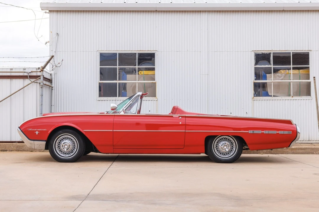1962 Ford Thunderbird 3rd Gen - Image 8 of 31