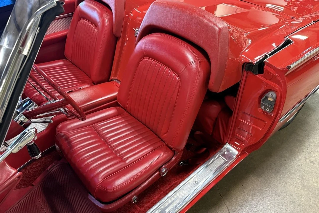 1962 Ford Thunderbird 3rd Gen - Image 7 of 12