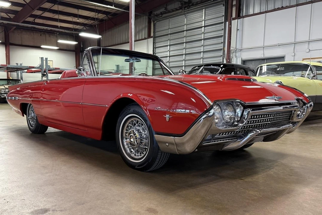 1962 Ford Thunderbird 3rd Gen - Image 12 of 12