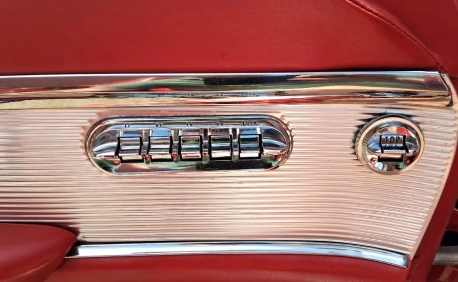 1962 Ford Thunderbird 3rd Gen - Image 18 of 24