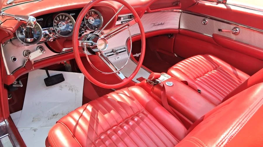 1962 Ford Thunderbird 3rd Gen - Image 13 of 24