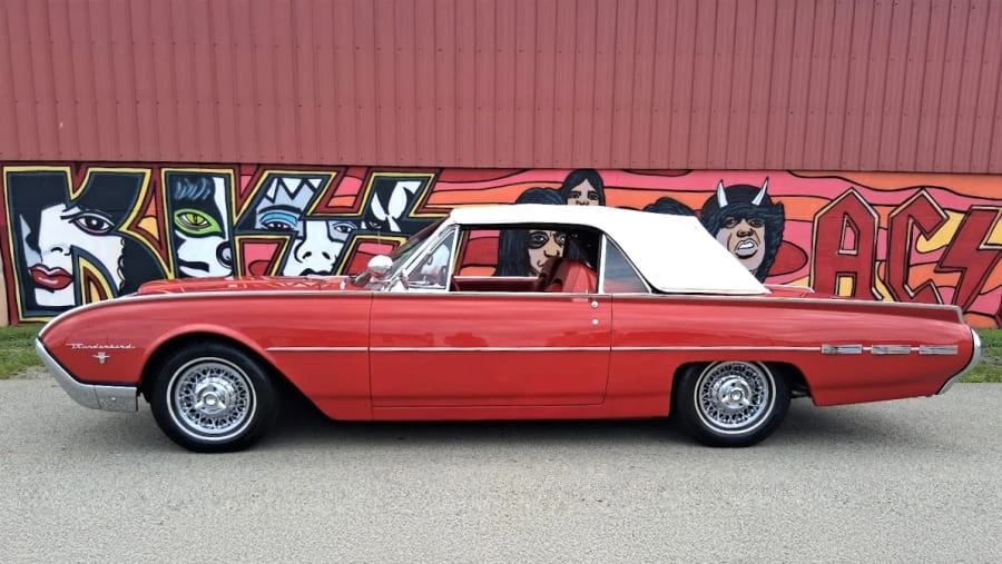 1962 Ford Thunderbird 3rd Gen - Image 2 of 24