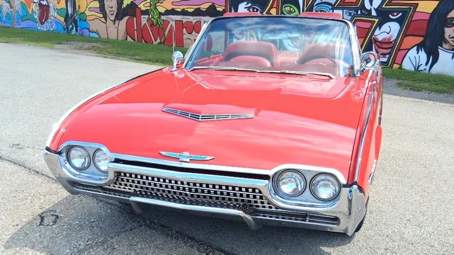 1962 Ford Thunderbird 3rd Gen - Image 9 of 24