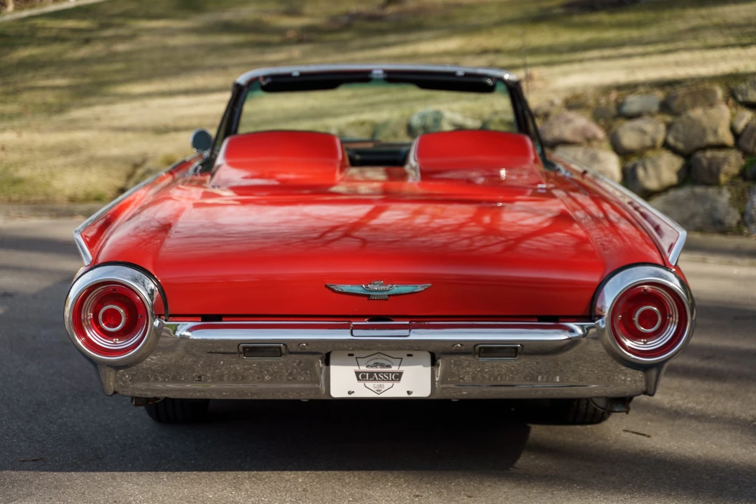 1962 Ford Thunderbird 3rd Gen - Image 9 of 31