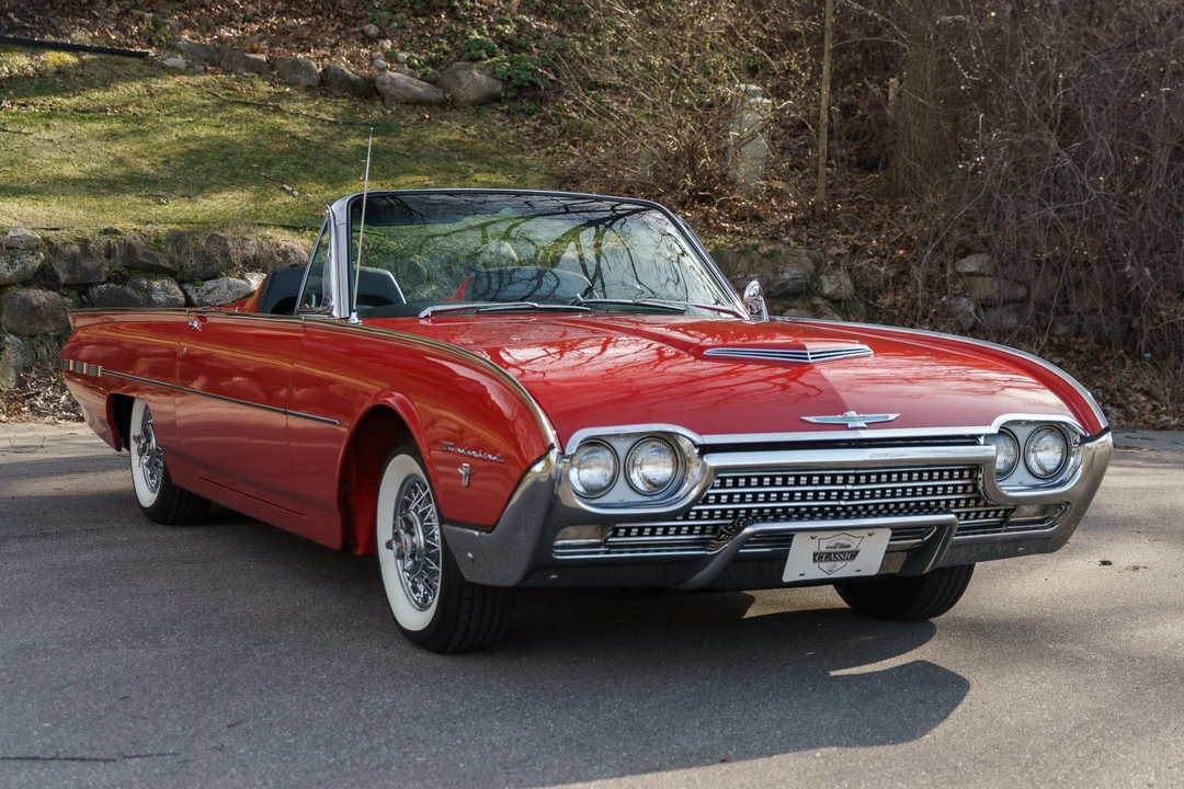 1962 Ford Thunderbird 3rd Gen - Image 15 of 31