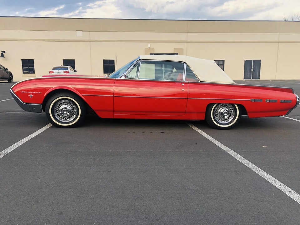 1962 Ford Thunderbird 3rd Gen - Image 15 of 31