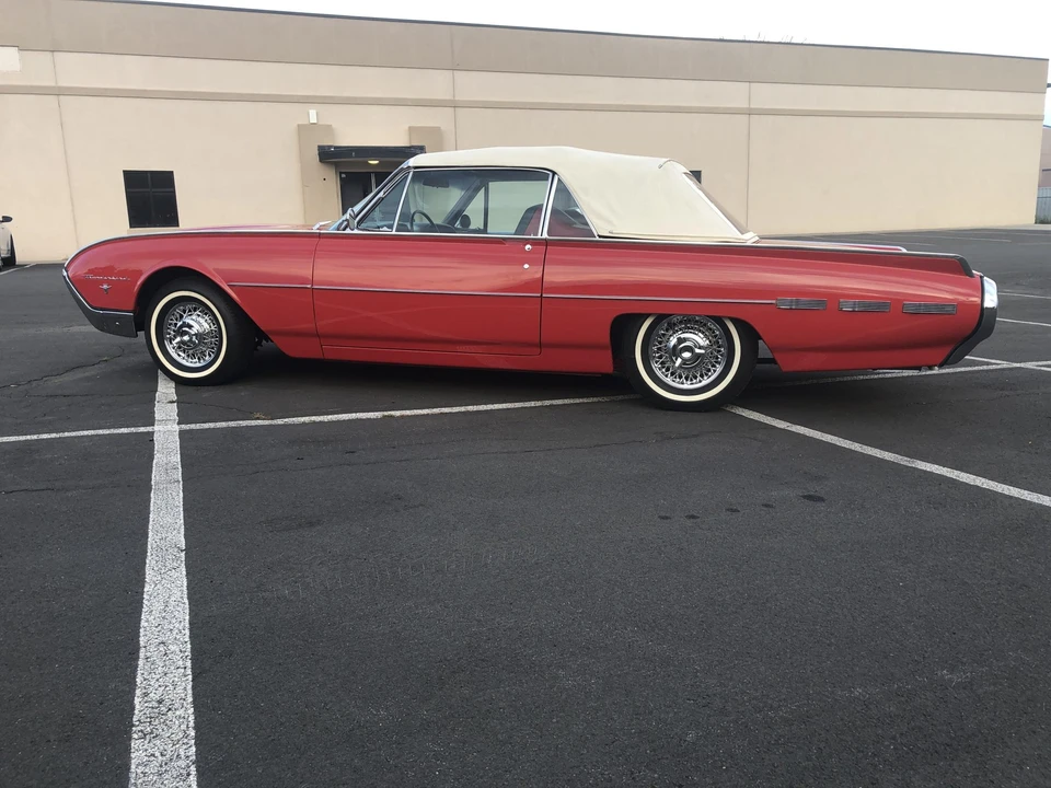 1962 Ford Thunderbird 3rd Gen - Image 17 of 31