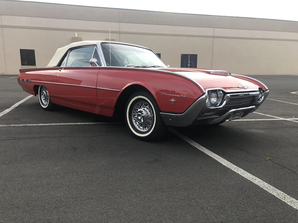 1962 Ford Thunderbird 3rd Gen - Image 11 of 31
