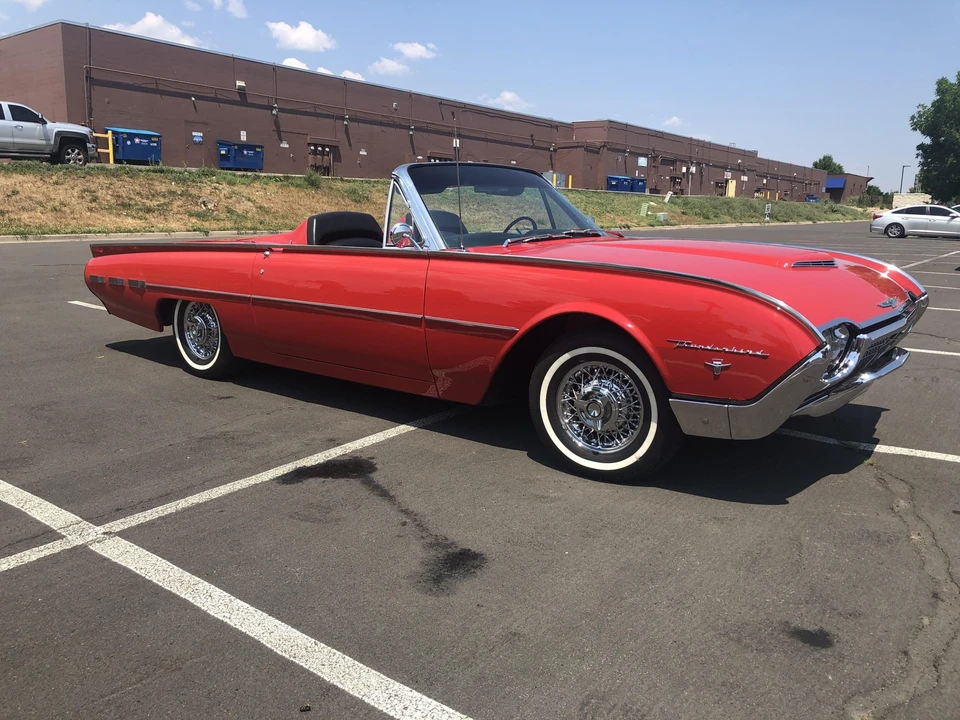 1962 Ford Thunderbird 3rd Gen - Image 2 of 31