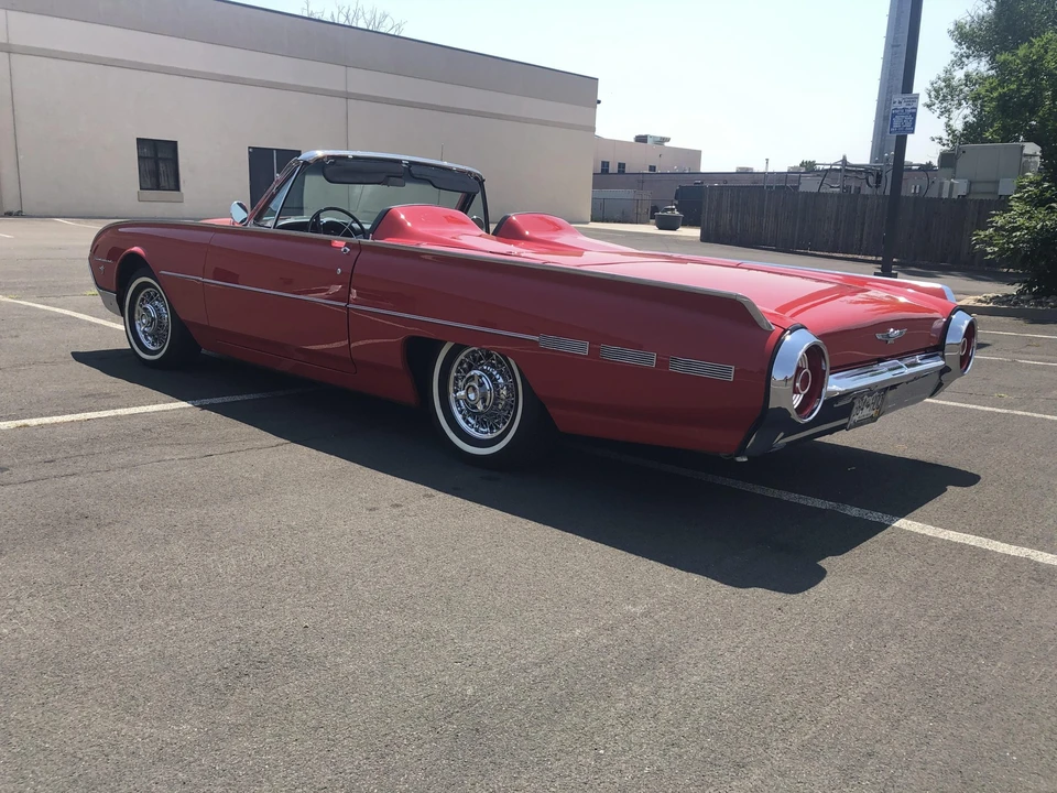 1962 Ford Thunderbird 3rd Gen - Image 6 of 31