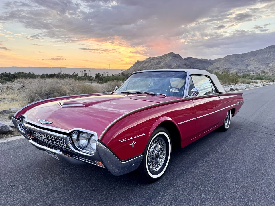 1962 Ford Thunderbird 3rd Gen - Image 5 of 31