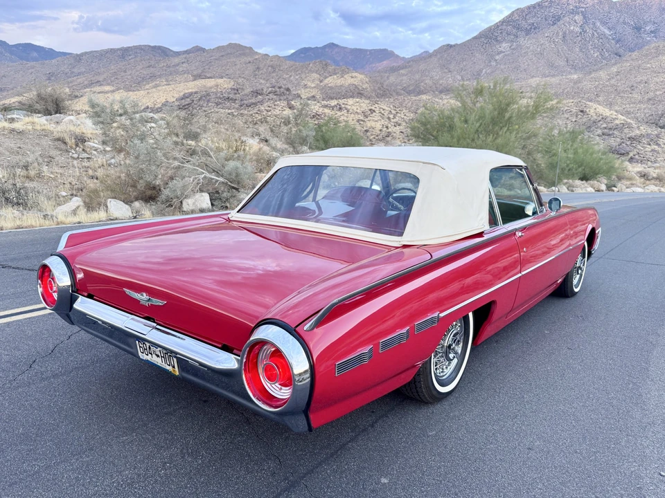 1962 Ford Thunderbird 3rd Gen - Image 20 of 31