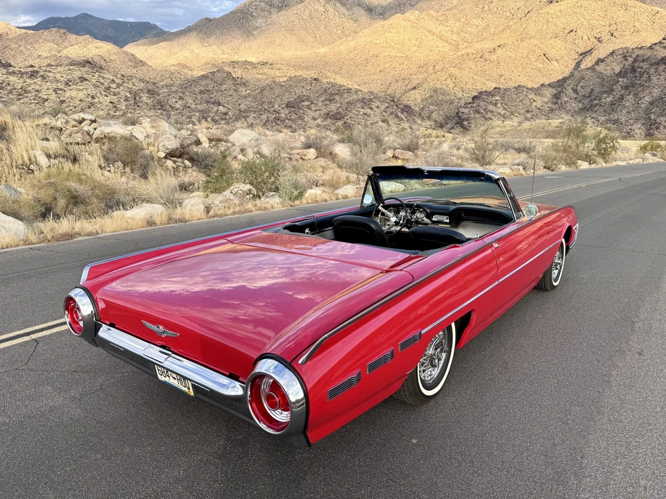 1962 Ford Thunderbird 3rd Gen - Image 18 of 31